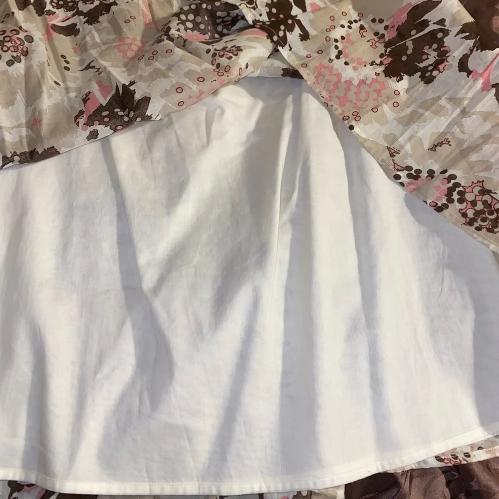 Liz & Co brown, cream and pink floral Skirt. Size 6